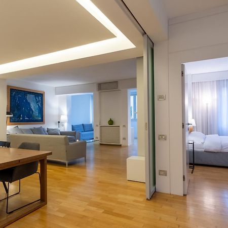 רומא Attic With Terrace And Jacuzzi - Luxury Apartment מראה חיצוני תמונה